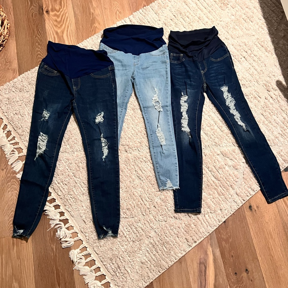 5 pairs of maternity jeans